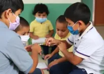 vacinação nas escolas